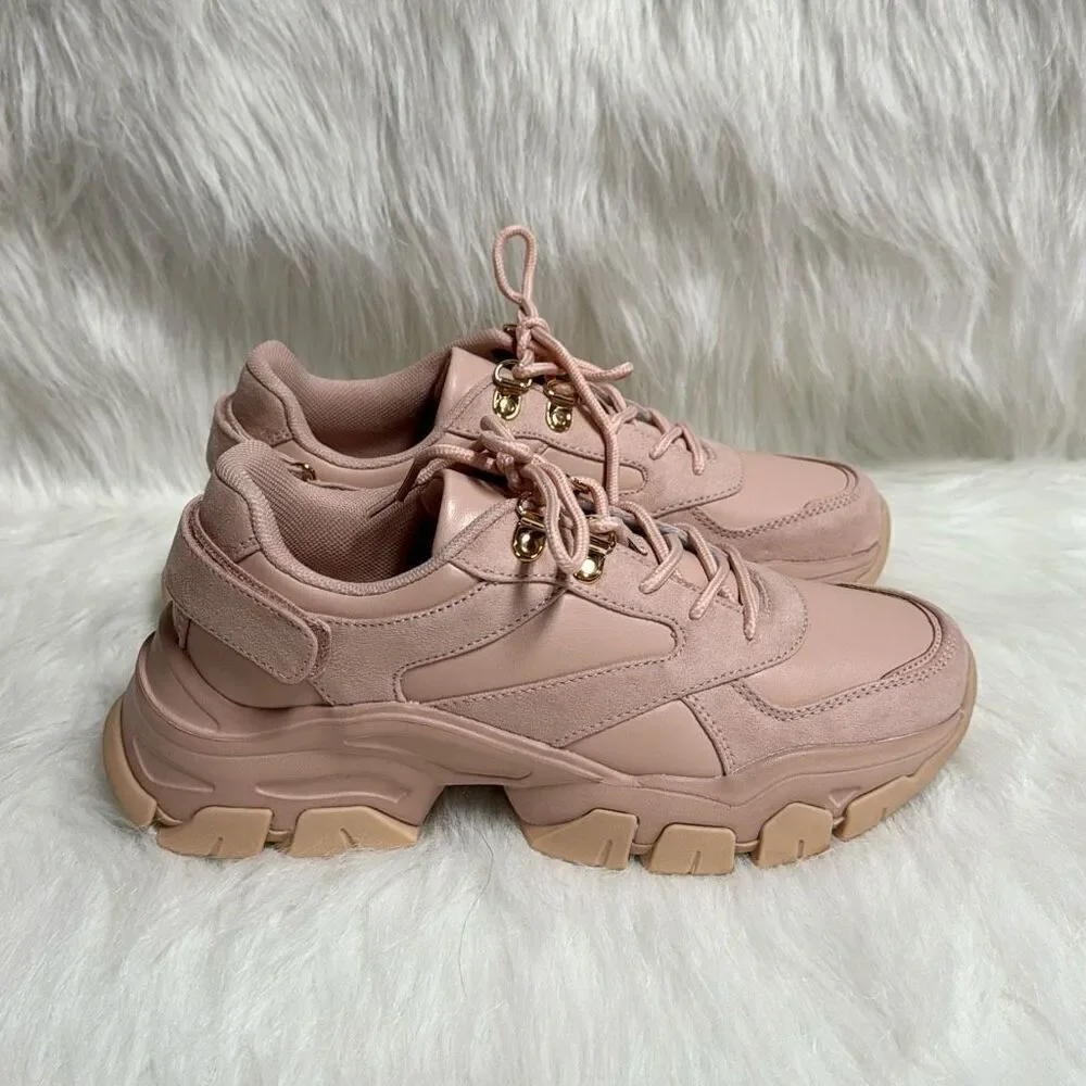 Just Fab Women’s Blush Sneaker Size 6.5 NEW